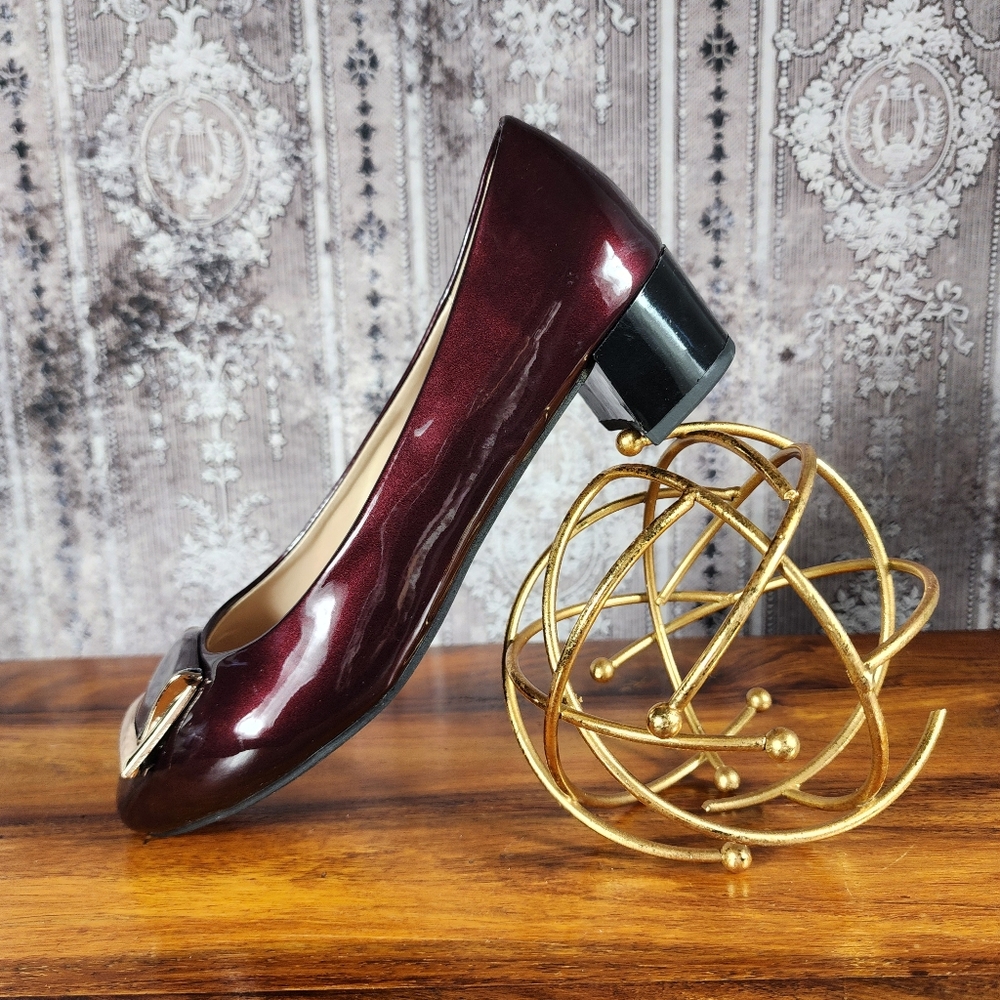 Lady Godiva Shiny Brown Heels 7.5 - Picture 3 of 14